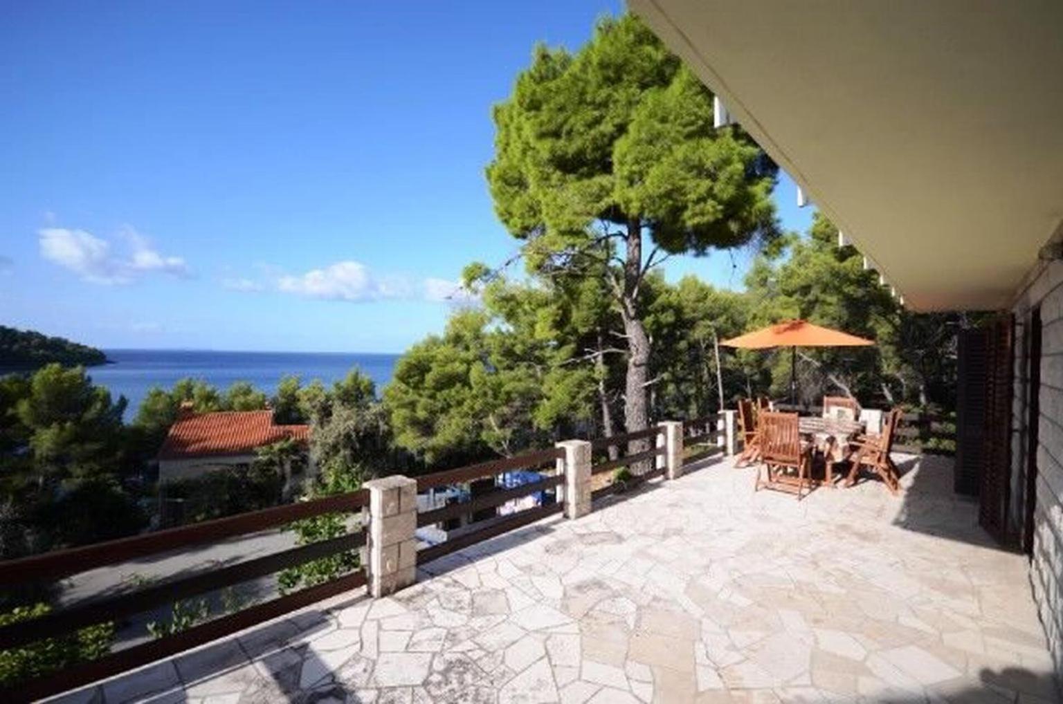 Apartments Marjan Brna Kültér fotó